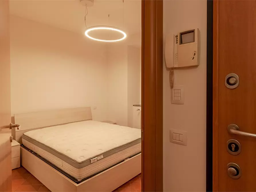 Immagine 10 di Appartamento in affitto  7 a Mandello Del Lario