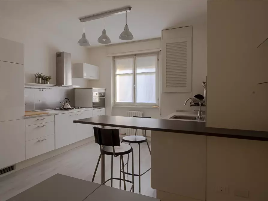 Immagine 1 di Appartamento in affitto  4/1 a Mandello Del Lario