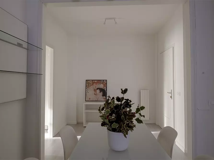 Immagine 7 di Appartamento in affitto  4/1 a Mandello Del Lario