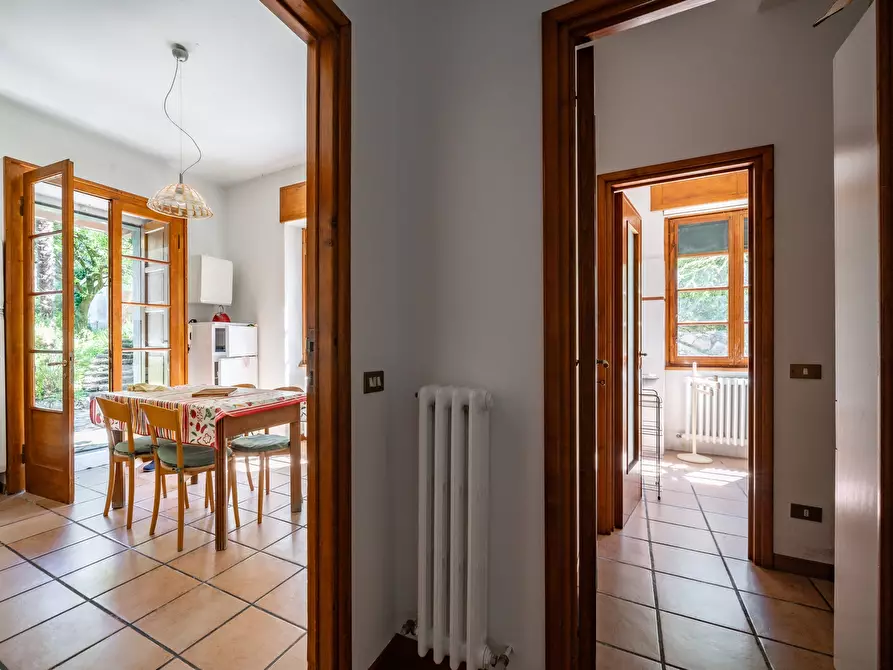 Immagine 9 di Appartamento in affitto  134 a Mandello Del Lario