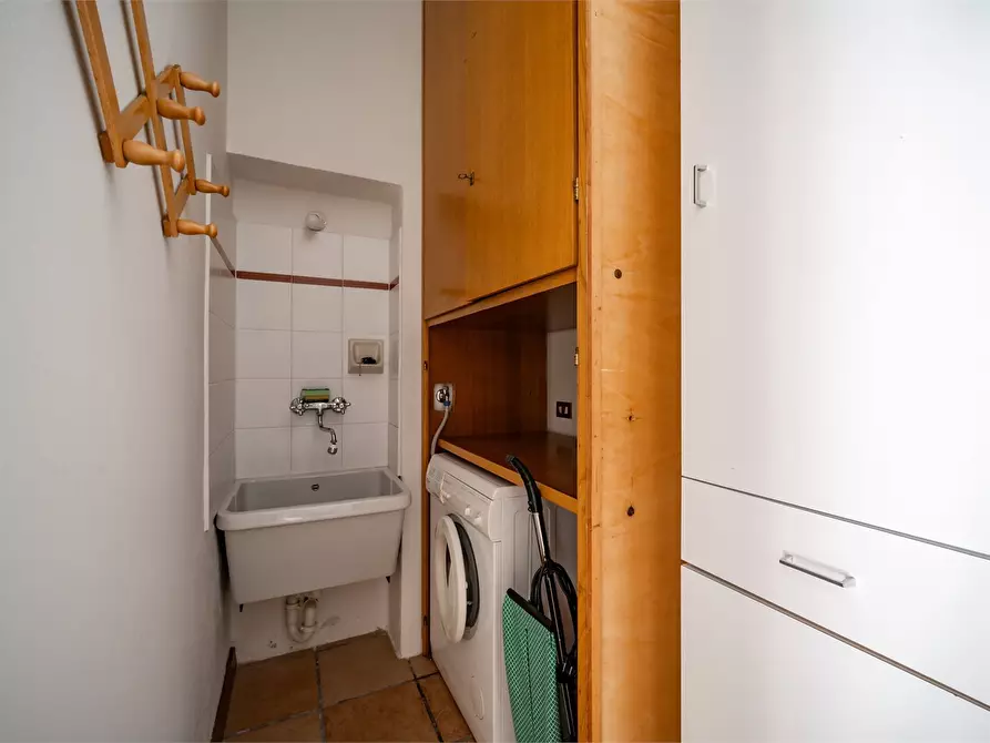 Immagine 6 di Appartamento in affitto  134 a Mandello Del Lario