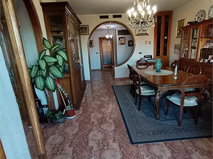 Immagine 4 di Appartamento in affitto  a Livorno