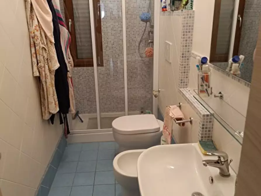 Immagine 10 di Appartamento in affitto  a Rosignano Marittimo