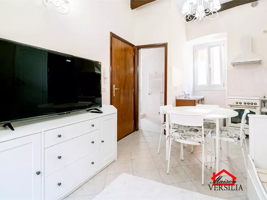 Immagine 4 di Appartamento in affitto  a Massa