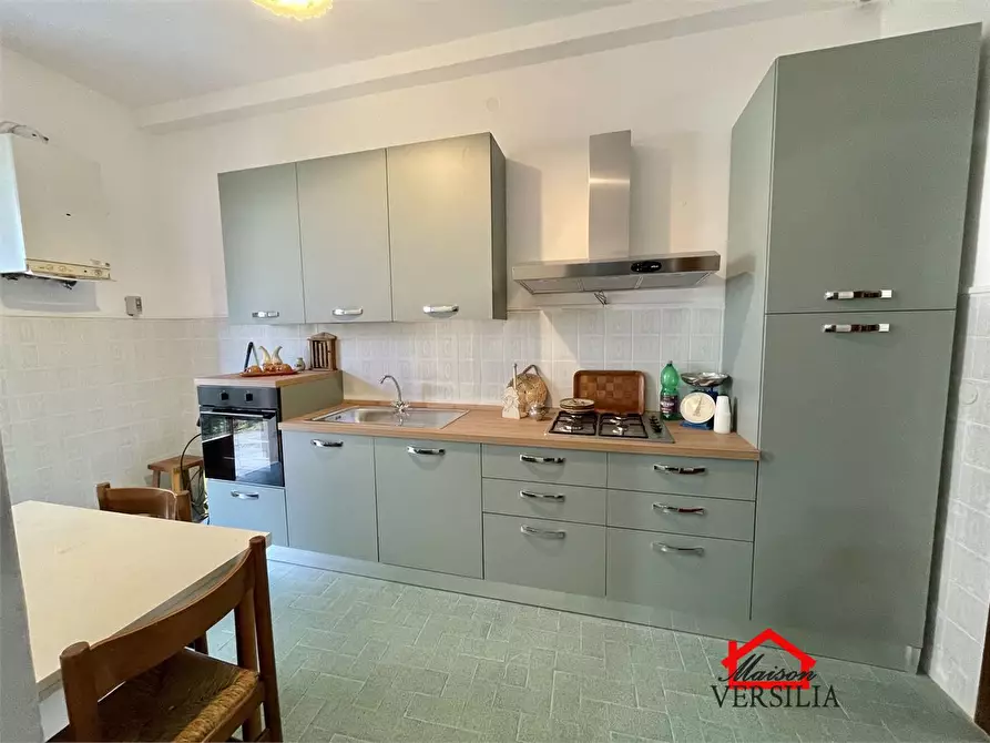 Immagine 1 di Appartamento in affitto  a Massa