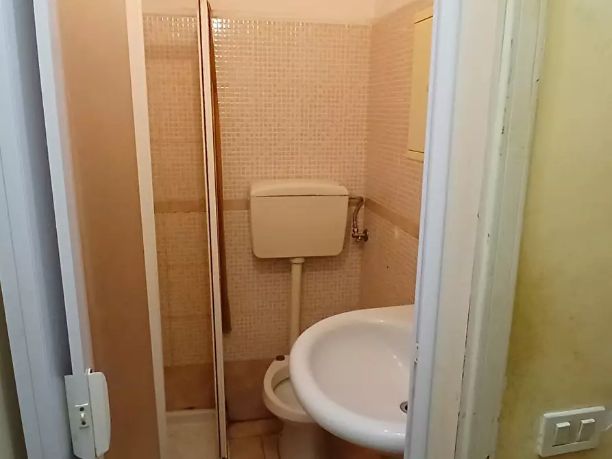 Immagine 7 di Appartamento in affitto  40 a Messina