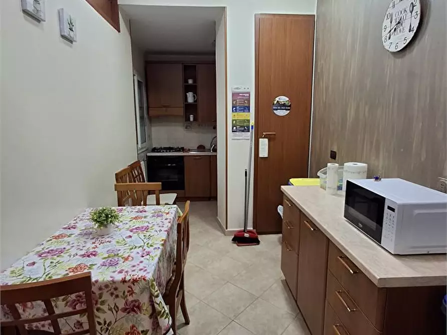 Immagine 4 di Appartamento in affitto  a Messina