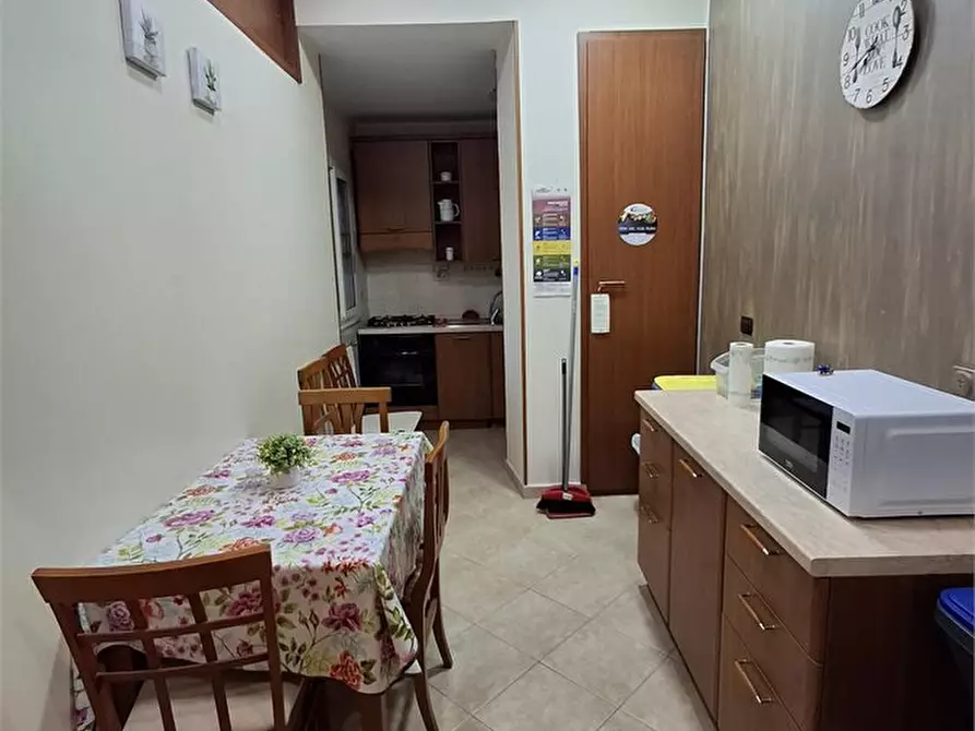 Immagine 5 di Appartamento in affitto  a Messina