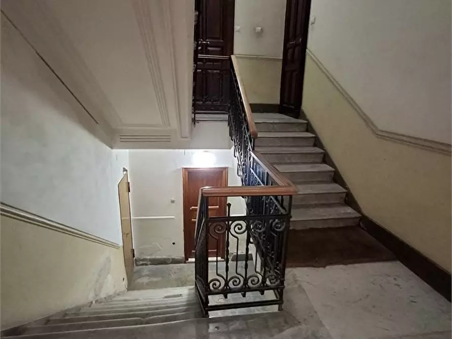 Immagine 3 di Appartamento in affitto  5 a Messina