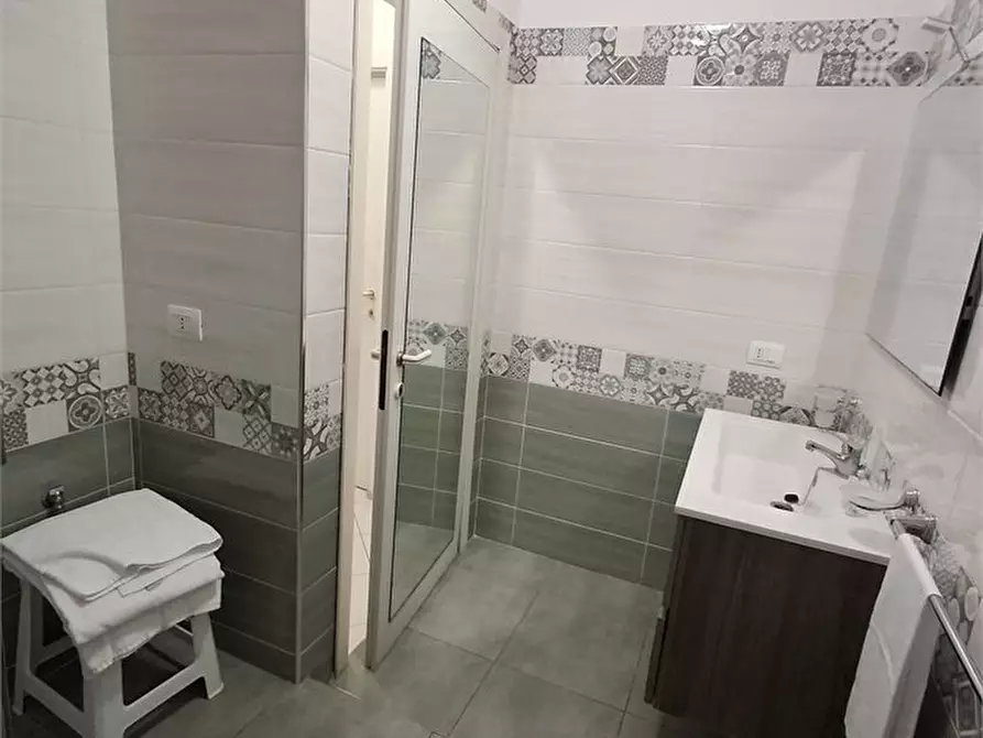 Immagine 9 di Appartamento in affitto  40 a Messina