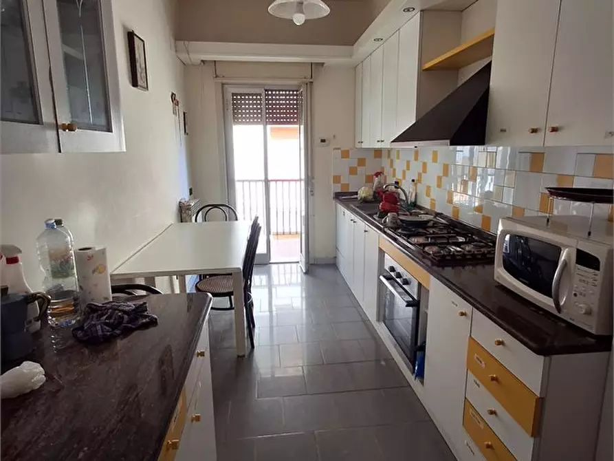 Immagine 3 di Appartamento in affitto  a Messina