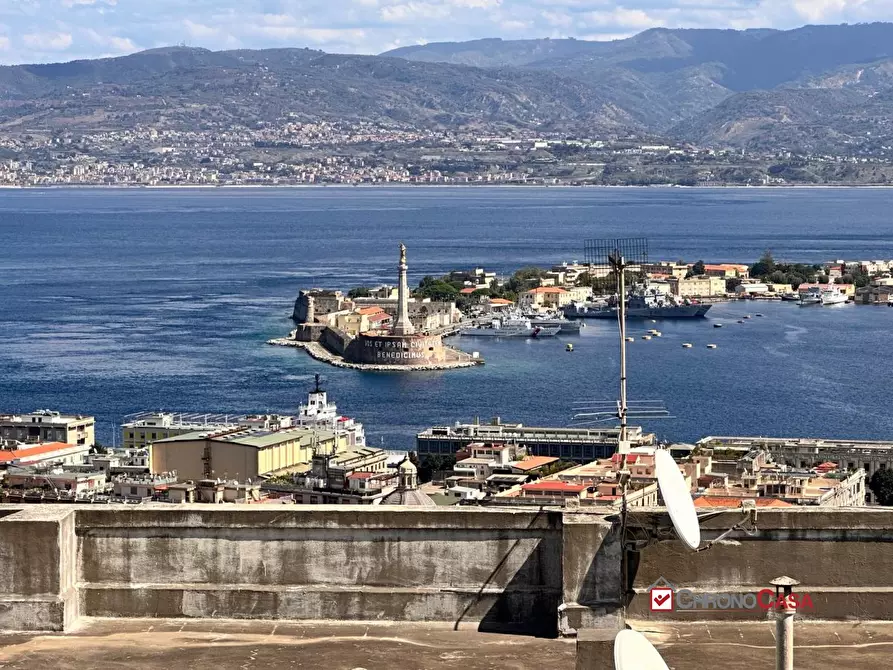 Immagine 2 di Appartamento in affitto  a Messina