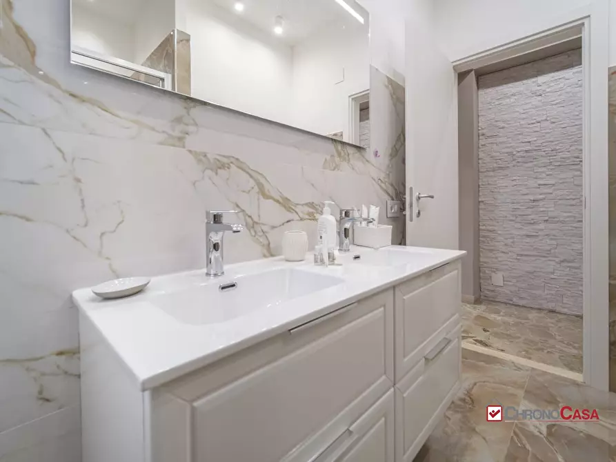 Immagine 7 di Appartamento in affitto  a Messina