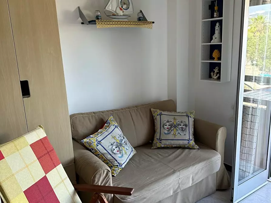 Immagine 10 di Appartamento in affitto  a Giardini-Naxos