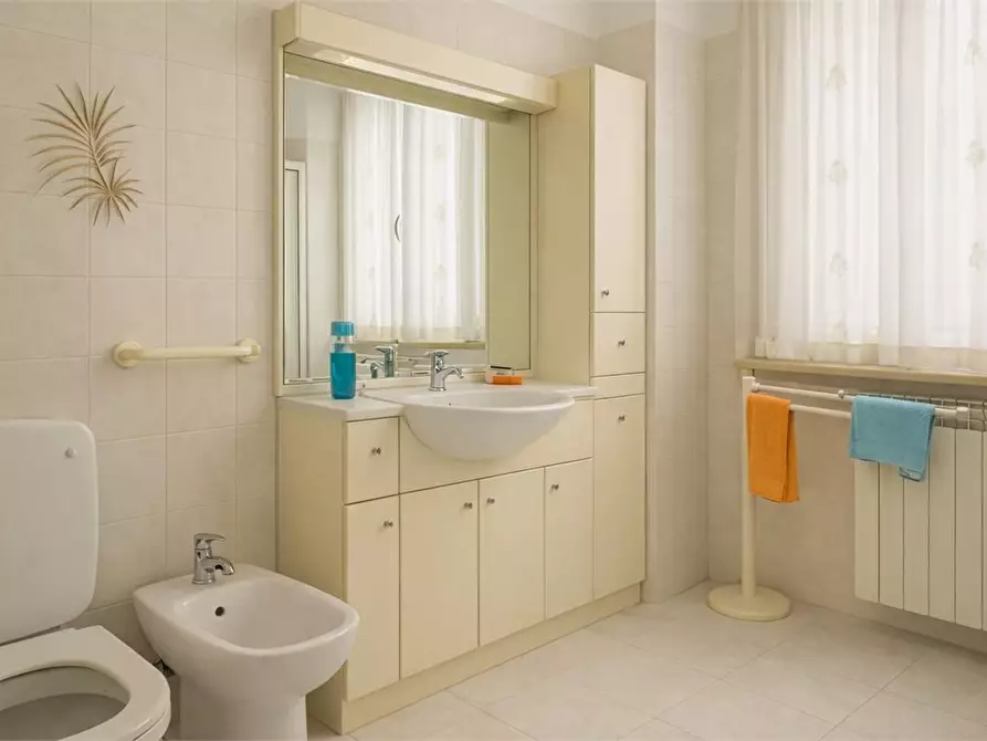 Immagine 6 di Appartamento in affitto  12 a Milano