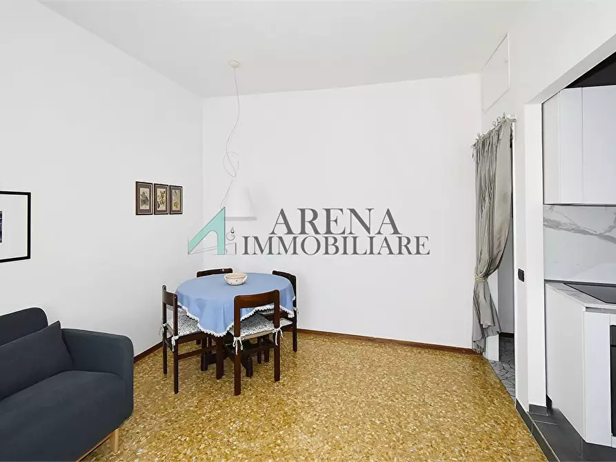 Immagine 10 di Appartamento in affitto  1 a Milano