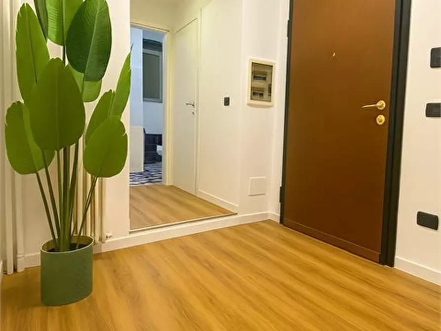 Immagine 9 di Appartamento in affitto  44 a Milano