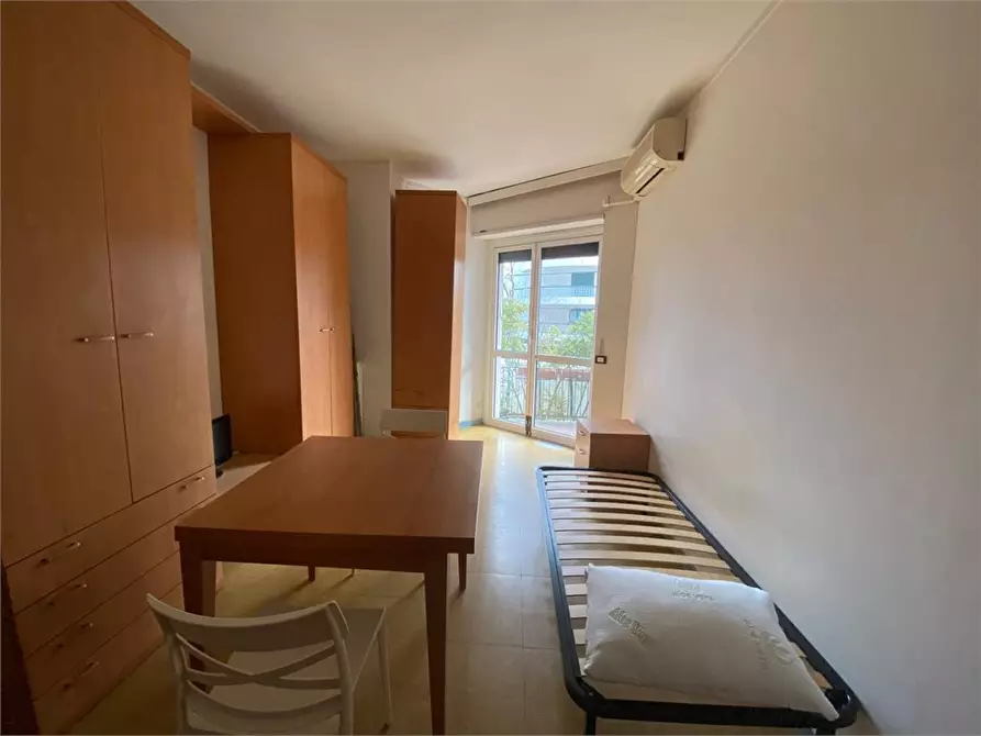 Immagine 6 di Appartamento in affitto  20 a Milano