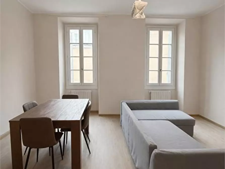 Immagine 8 di Appartamento in affitto  9 a Milano