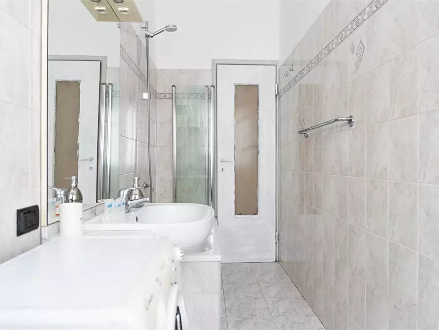 Immagine 7 di Appartamento in affitto  14 a Milano