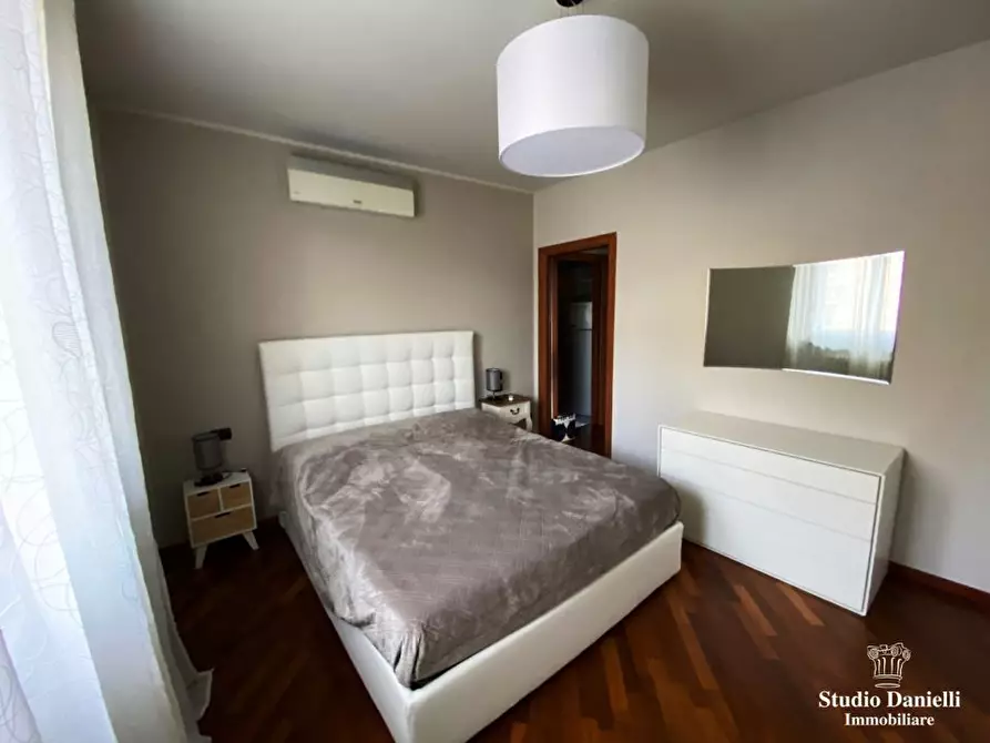 Immagine 10 di Appartamento in affitto  1 a Carate Brianza