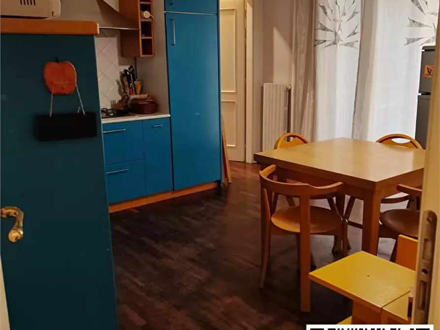 Immagine 5 di Appartamento in affitto  a Napoli