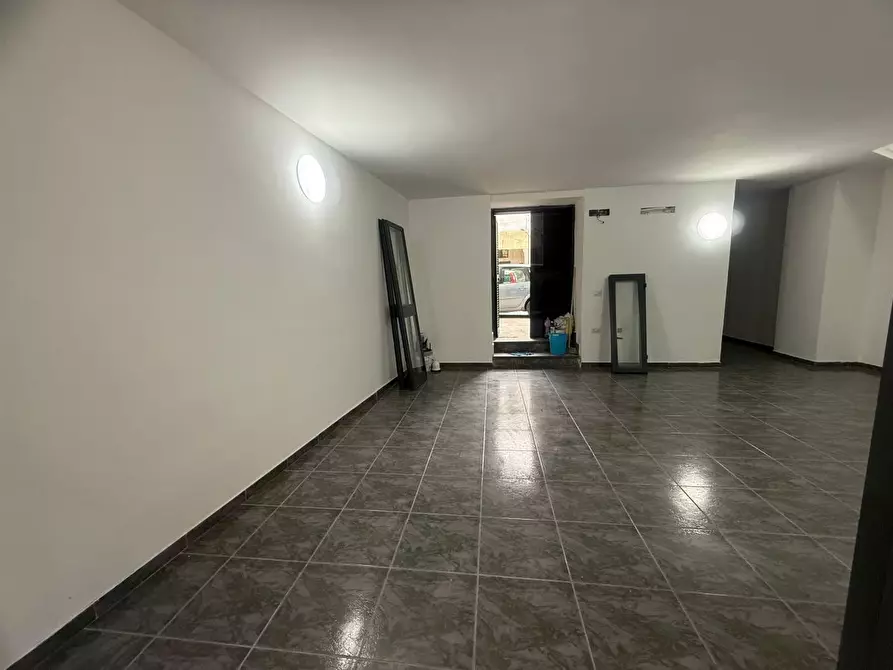 Immagine 4 di Appartamento in affitto  a Acerra