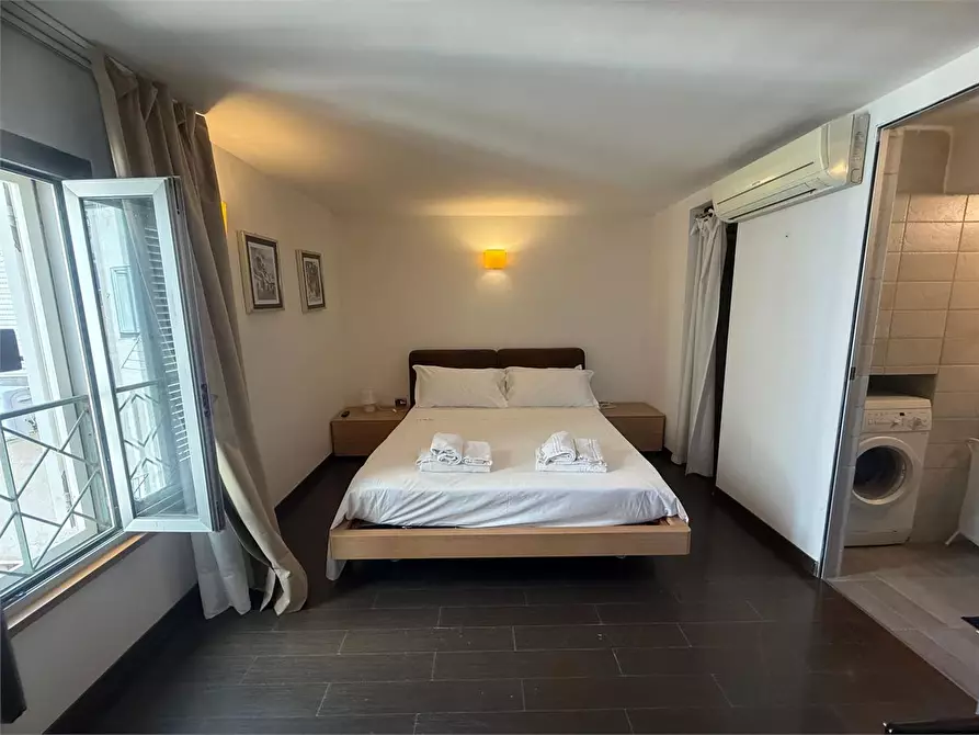 Immagine 4 di Appartamento in affitto  a Napoli