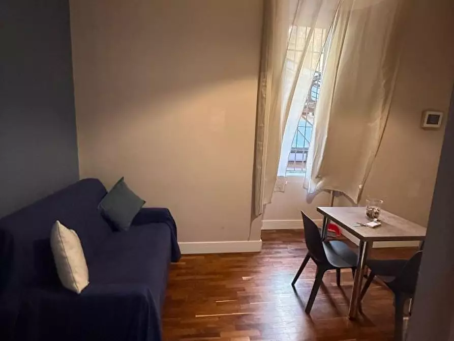 Immagine 4 di Appartamento in affitto  a Napoli