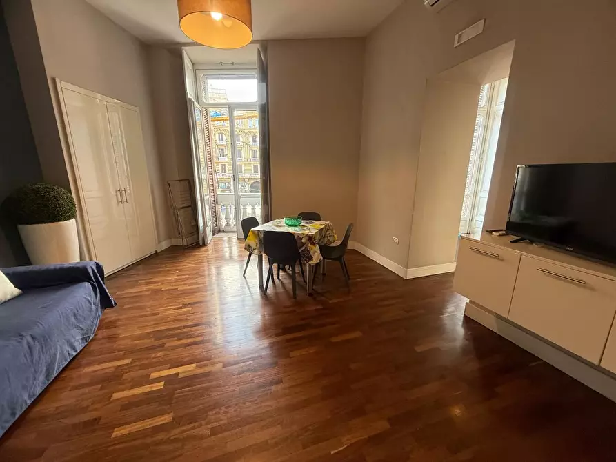 Immagine 5 di Appartamento in affitto  a Napoli