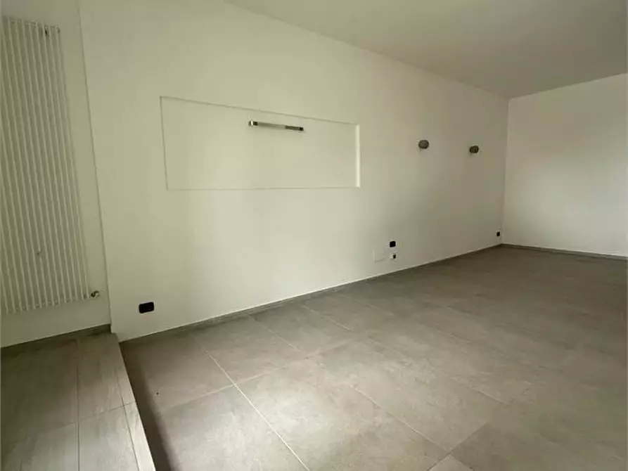 Immagine 3 di Appartamento in affitto  a Napoli