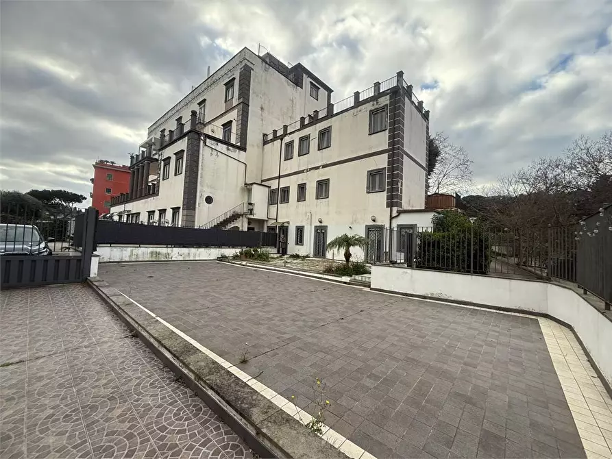 Immagine 1 di Appartamento in affitto  a Napoli