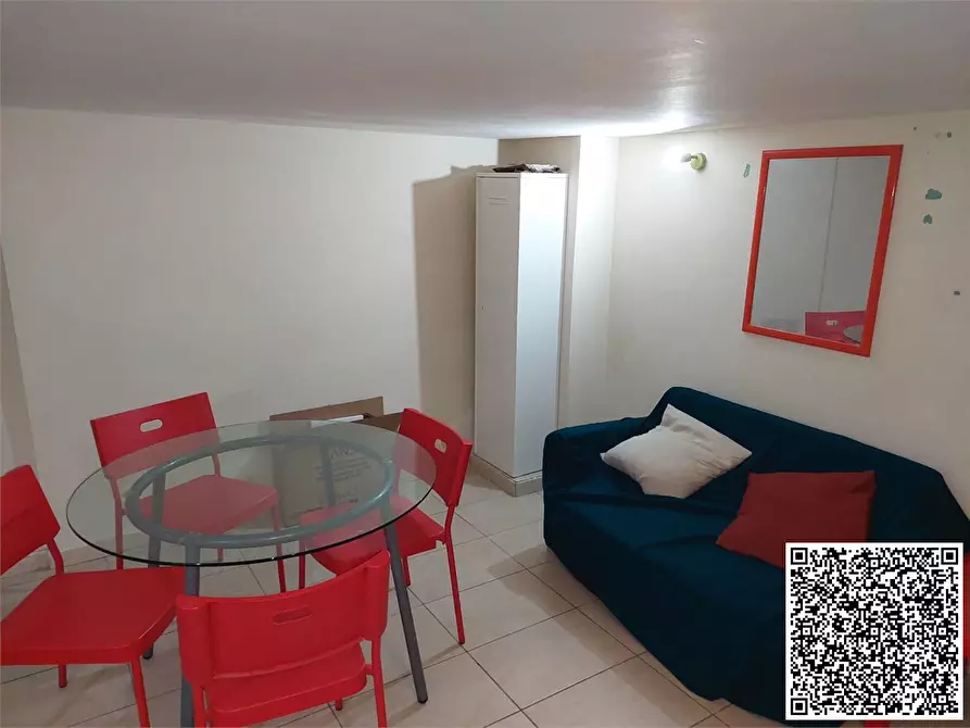 Immagine 2 di Appartamento in affitto  a Napoli