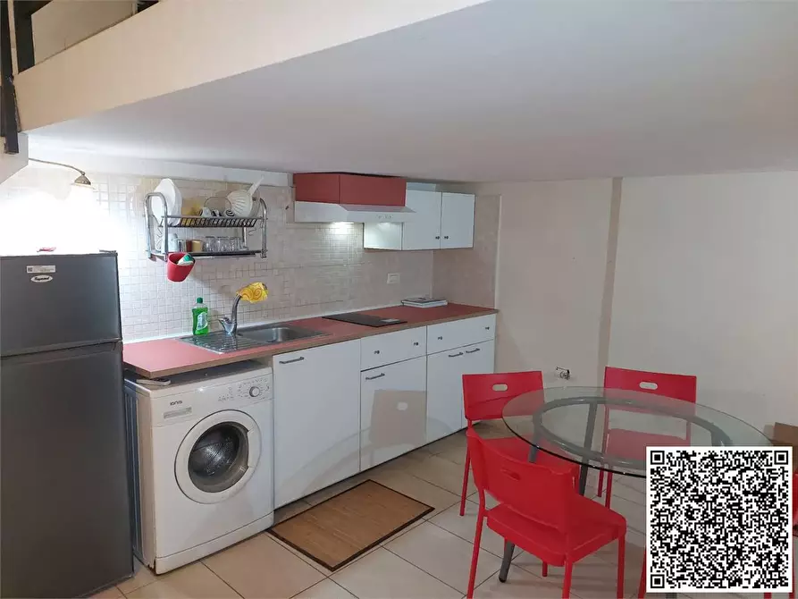 Immagine 1 di Appartamento in affitto  a Napoli