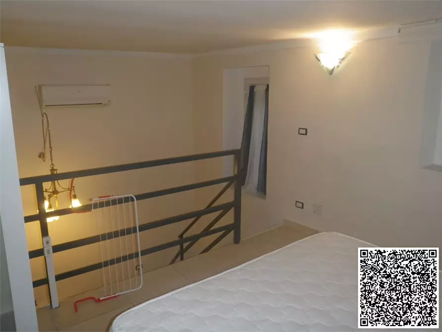 Immagine 8 di Appartamento in affitto  a Napoli