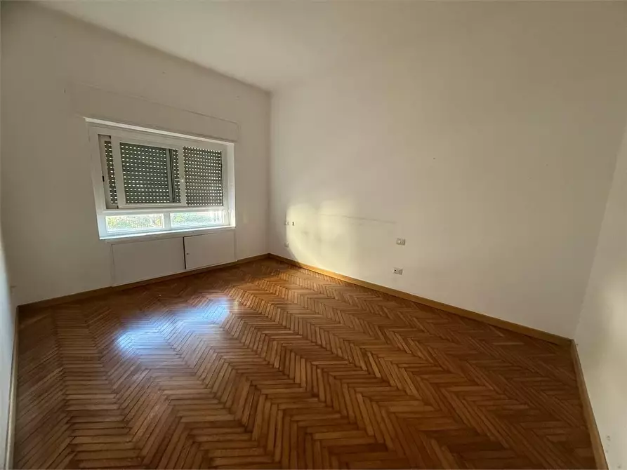 Immagine 3 di Appartamento in affitto  a Napoli