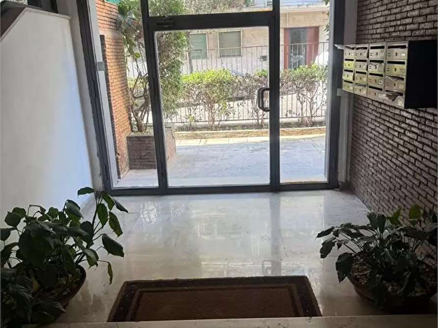 Immagine 9 di Appartamento in affitto  a Napoli