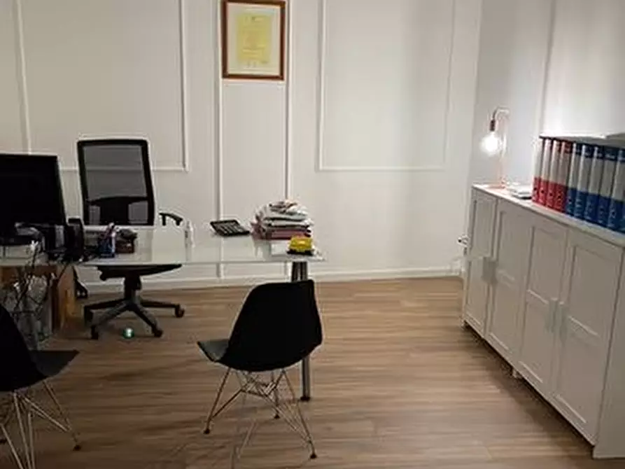 Immagine 2 di Appartamento in affitto  200 a Casalnuovo Di Napoli