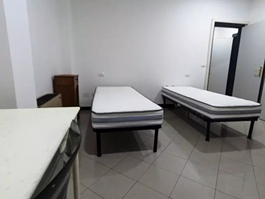 Immagine 3 di Appartamento in affitto  a Padova