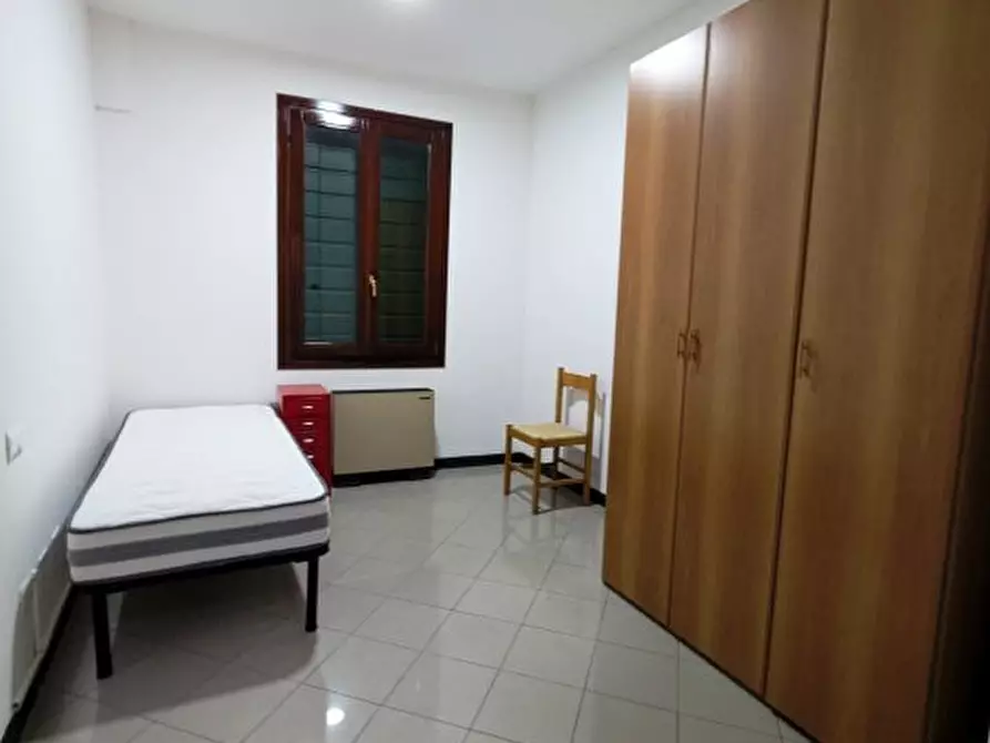 Immagine 4 di Appartamento in affitto  a Padova