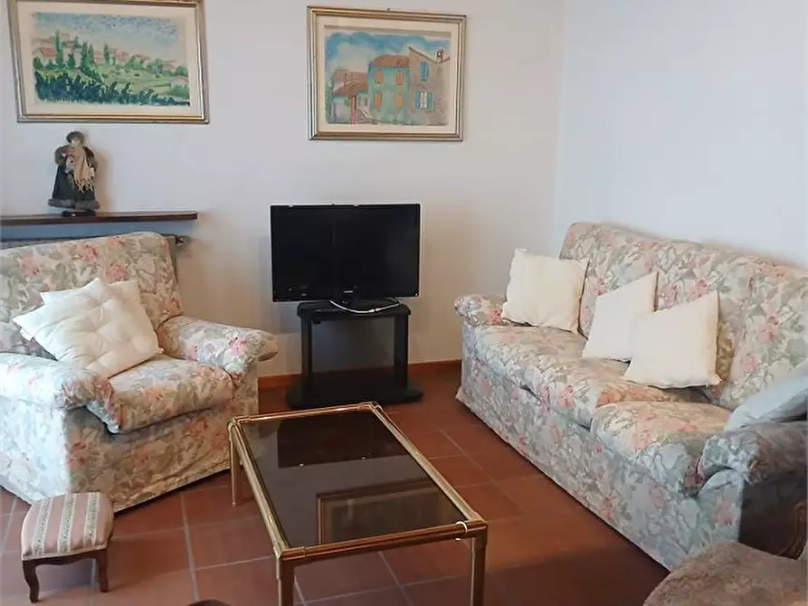 Immagine 7 di Appartamento in affitto  a Lesignano De' Bagni