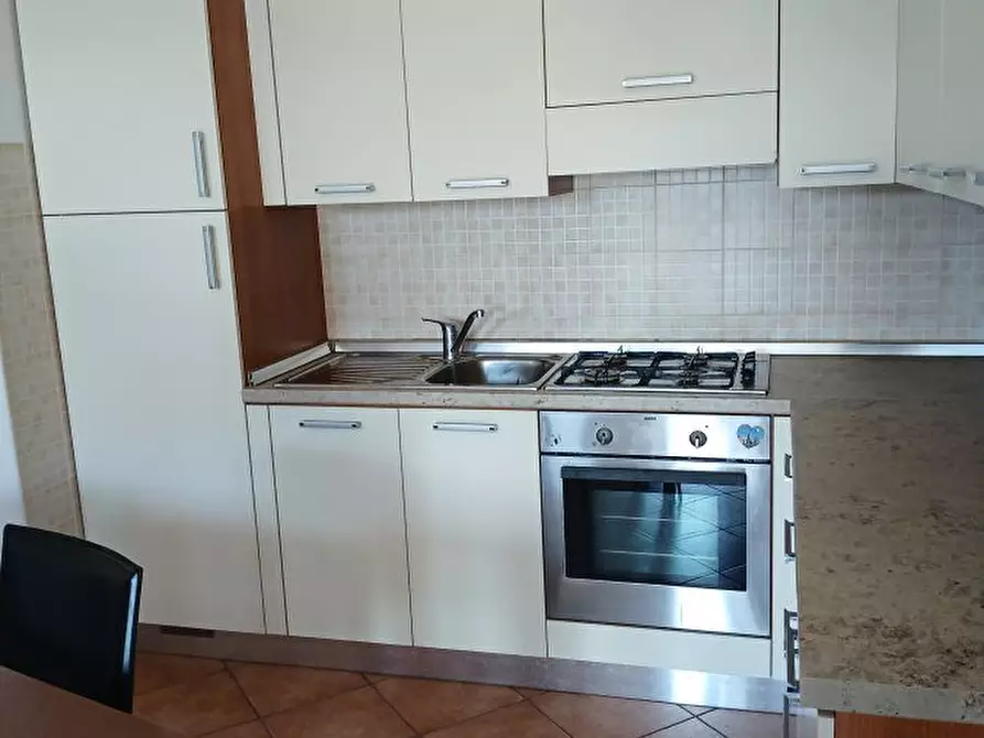 Immagine 10 di Appartamento in affitto  a Parma