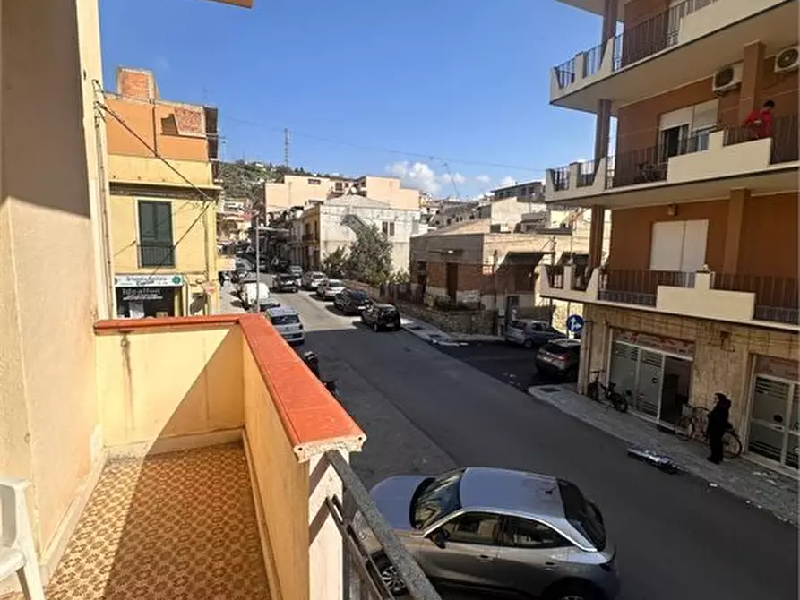 Immagine 1 di Appartamento in affitto  a Melito Di Porto Salvo