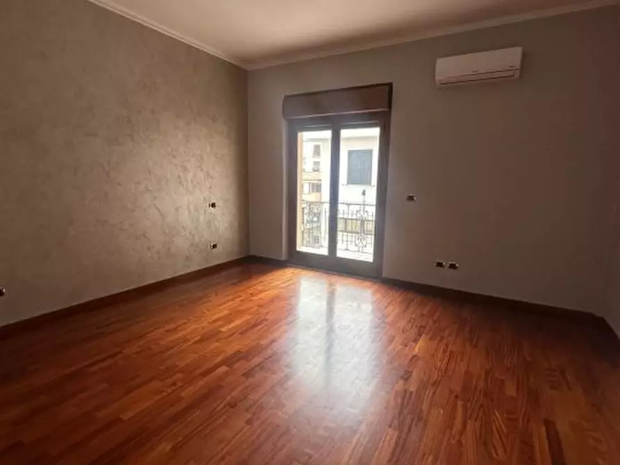 Immagine 8 di Appartamento in affitto  a Melito Di Porto Salvo