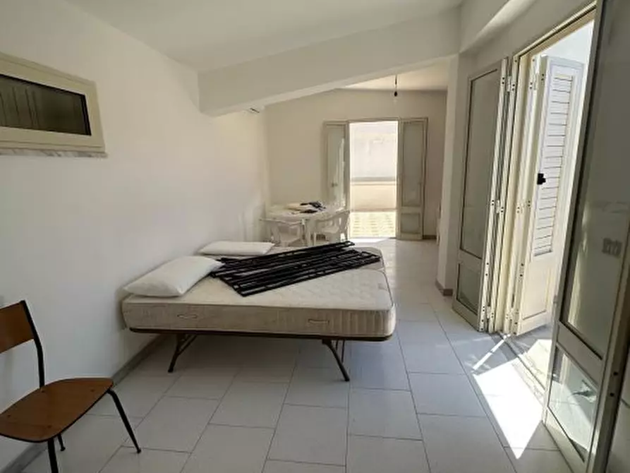 Immagine 7 di Appartamento in affitto  13 a Melito Di Porto Salvo