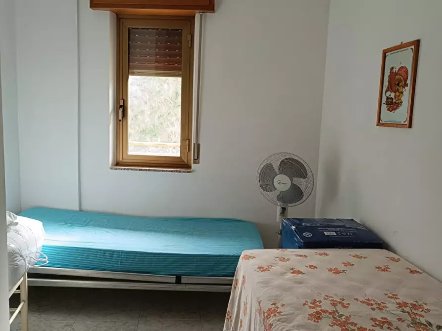 Immagine 6 di Appartamento in affitto  a Melito Di Porto Salvo