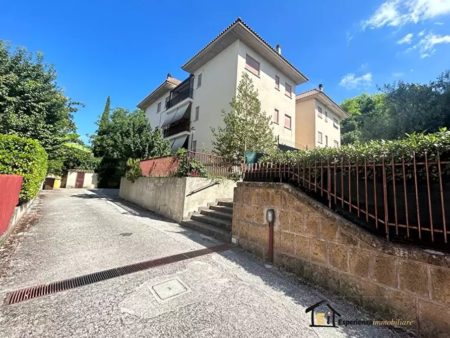 Immagine 1 di Appartamento in vendita  11 a Montopoli Di Sabina
