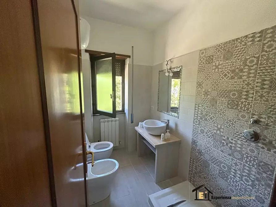 Immagine 8 di Appartamento in vendita  11 a Montopoli Di Sabina