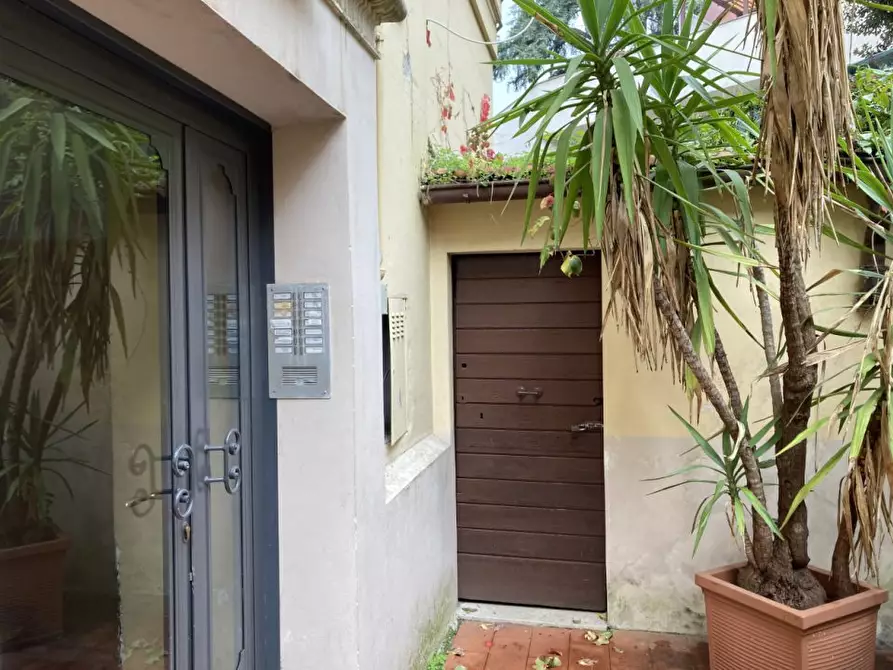 Immagine 3 di Appartamento in affitto  a Roma