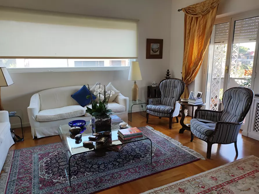 Immagine 5 di Appartamento in affitto  a Roma